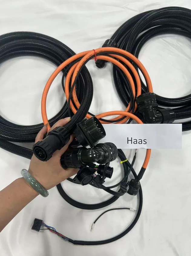 Waterproof and Anti-Interference CNC Fanuc System Dedicated Turntable Wire